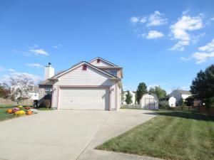 359 Wyncroft Ct, Pataskala, OH 43062 photo 2