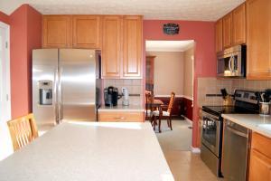 7695 N Windsor Dr, Dublin, OH 43016 photo 5