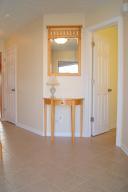 7695 N Windsor Dr, Dublin, OH 43016 photo 2