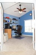 7695 N Windsor Dr, Dublin, OH 43016 photo 3