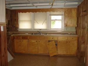 415 N Clairmont Ave, Springfield, OH 45503 photo 4