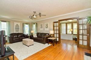35 E Longview Ave, Columbus, OH 43202 photo 5