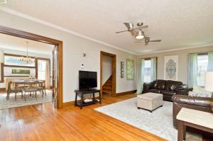 35 E Longview Ave, Columbus, OH 43202 photo 4