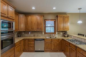 8352 Steitz Rd, Powell, OH 43065 photo 9