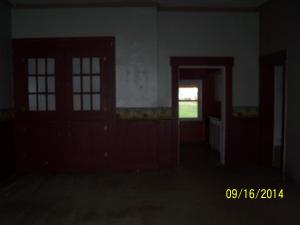 338 E Main St, Circleville, OH 43113 photo 3