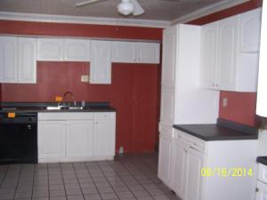 338 E Main St, Circleville, OH 43113 photo 6