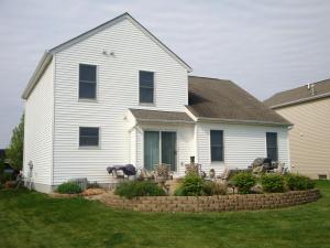384 Cobblestone Dr, Delaware, OH 43015 photo 2