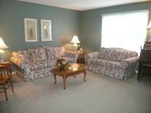 384 Cobblestone Dr, Delaware, OH 43015 photo 6