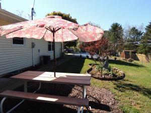 28512 Chieftain Dr, Logan, OH 43138 photo 6