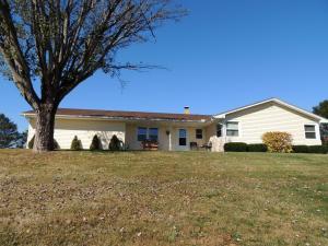 28512 Chieftain Dr, Logan, OH 43138 photo 2