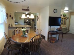 28512 Chieftain Dr, Logan, OH 43138 photo 12