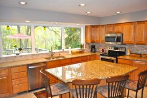 5733 Springburn Dr, Dublin, OH 43017 photo 2