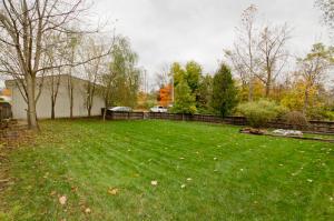 30 E Pawnee Dr, Powell, OH 43065 photo 33