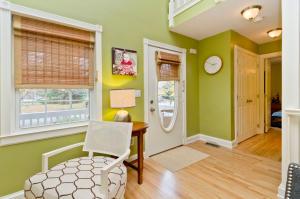 30 E Pawnee Dr, Powell, OH 43065 photo 4