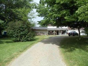 7335 State Route 56 E, Circleville, OH 43113 photo 4
