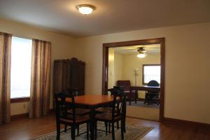 202 Eldon Ave, Columbus, OH 43204 photo 5