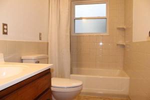 357 Smith Rd, Columbus, OH 43228 photo 12