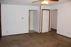357 Smith Rd, Columbus, OH 43228 photo 7