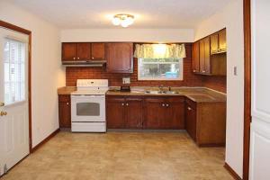 357 Smith Rd, Columbus, OH 43228 photo 10