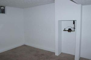 357 Smith Rd, Columbus, OH 43228 photo 26