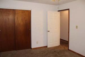 357 Smith Rd, Columbus, OH 43228 photo 20