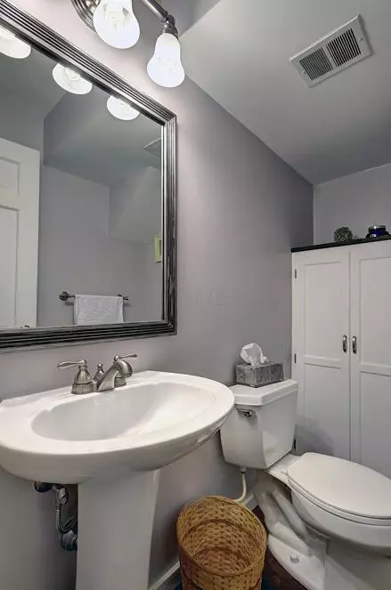 281 Lear St, Columbus, OH 43206 photo 9