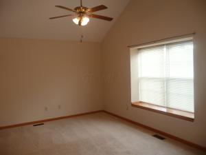557 Brickstone Dr, Delaware, OH 43015 photo 13