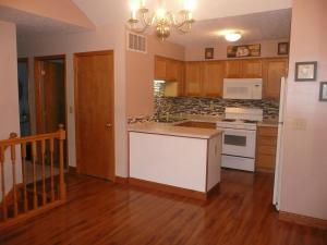 557 Brickstone Dr, Delaware, OH 43015 photo 6