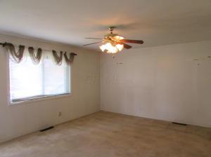 3892 Evanston Rd, Columbus, OH 43232 photo 9