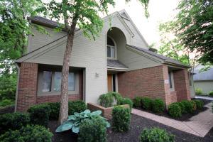 9426 Din Eidyn Dr, Dublin, OH 43017 photo 2