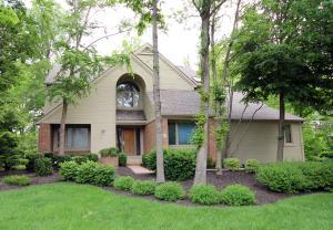 9426 Din Eidyn Dr, Dublin, OH 43017 photo 1