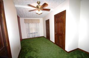 2102 Ormond Ave, Columbus, OH 43224 photo 9