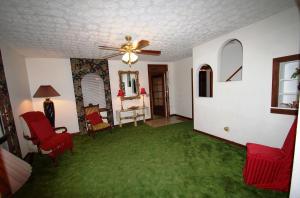 2102 Ormond Ave, Columbus, OH 43224 photo 11