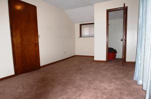 2110 Ormond Ave, Columbus, OH 43224 photo 5