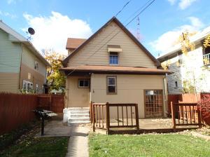 869 Rogers St, Toledo, OH 43605 photo 3
