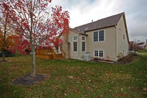611 Meadows Dr, Delaware, OH 43015 photo 2