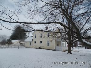 125 Maple St, Hebron, OH 43025 photo 3