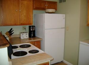 311 E Monroe St, Baltimore, OH 43105 photo 6