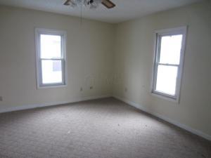558 E Chestnut St, Lancaster, OH 43130 photo 12