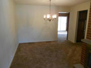 976 Circle Dr, Circleville, OH 43113 photo 8