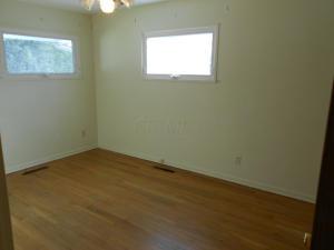 976 Circle Dr, Circleville, OH 43113 photo 11