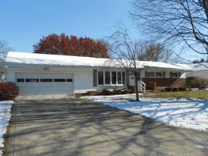 976 Circle Dr, Circleville, OH 43113 photo 1