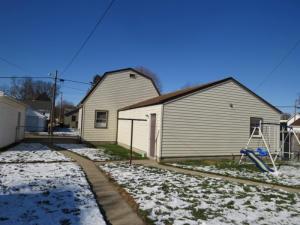 927 2nd St, Lancaster, OH 43130 photo 2