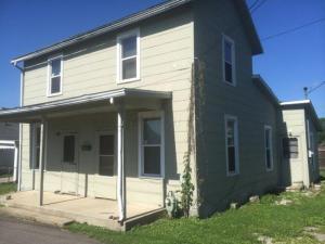 180 W Columbus St, Nelsonville, OH 45764 photo 1