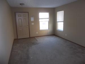 2589 Augustwood Dr, Columbus, OH 43207 photo 10