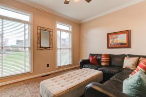6867 Bowles Ct, Dublin, OH 43017 photo 8