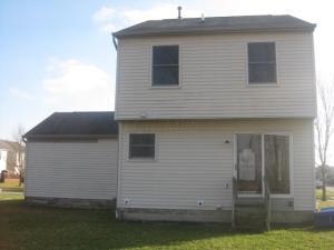 215 Iris Trail Dr, Galloway, OH 43119 photo 2