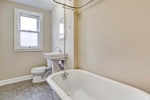 18 E Mithoff St, Columbus, OH 43206 photo 18