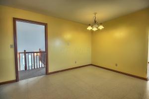23835 Eisenhower Dr, Circleville, OH 43113 photo 19