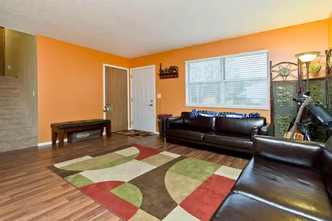 611 Huron Dr, Heath, OH 43056 photo 4
